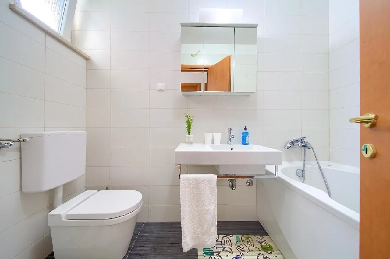 Apartment Anja Krk Town 0*,  Croatia