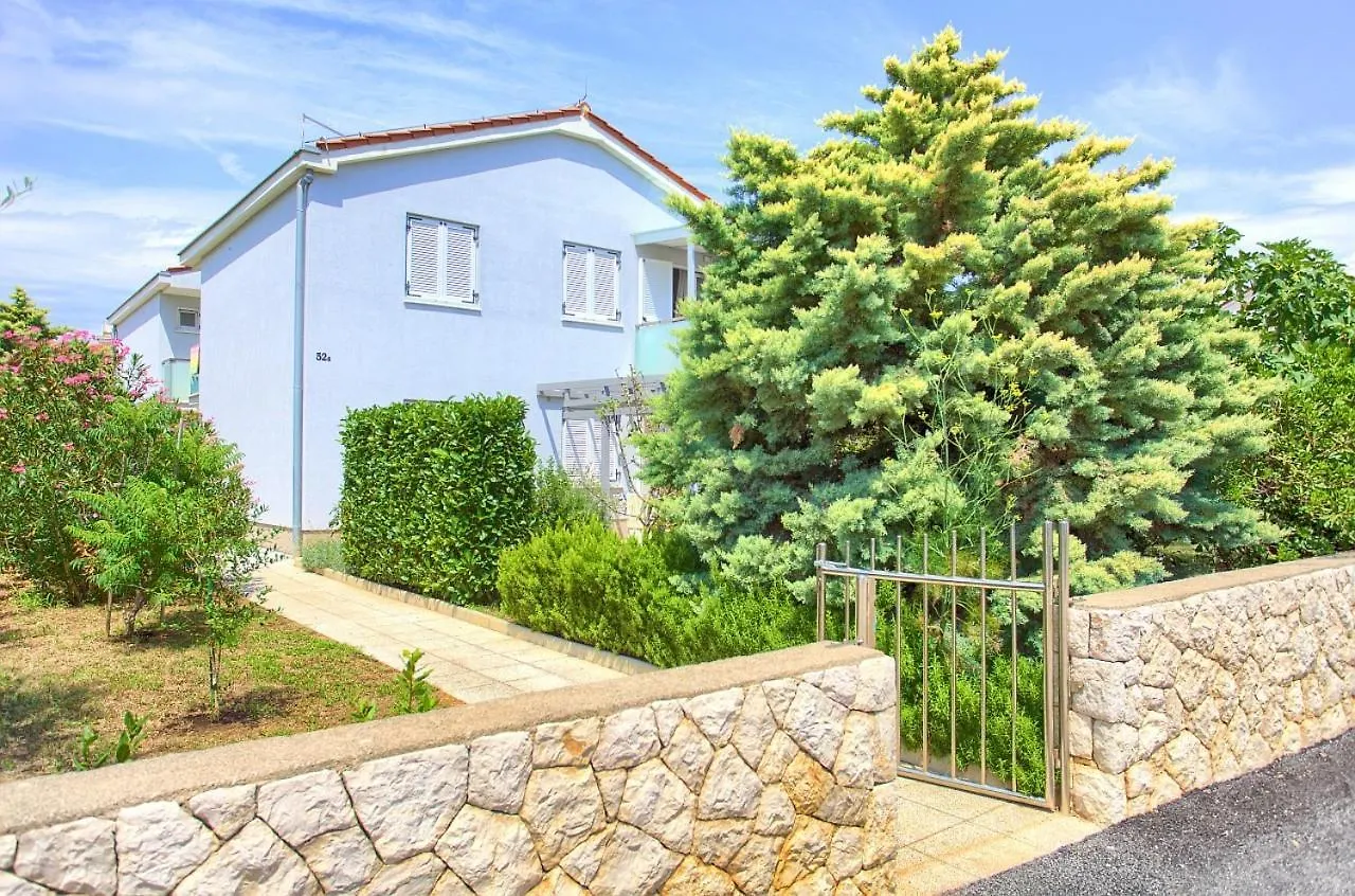 Apartment Anja Krk Town