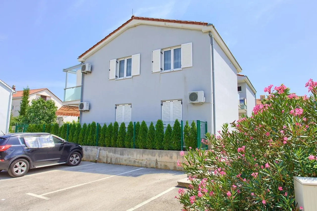 Apartment Anja Krk Town
